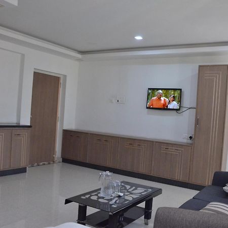 Golden Grand By Xury Hotels Tiruchchendūr Esterno foto