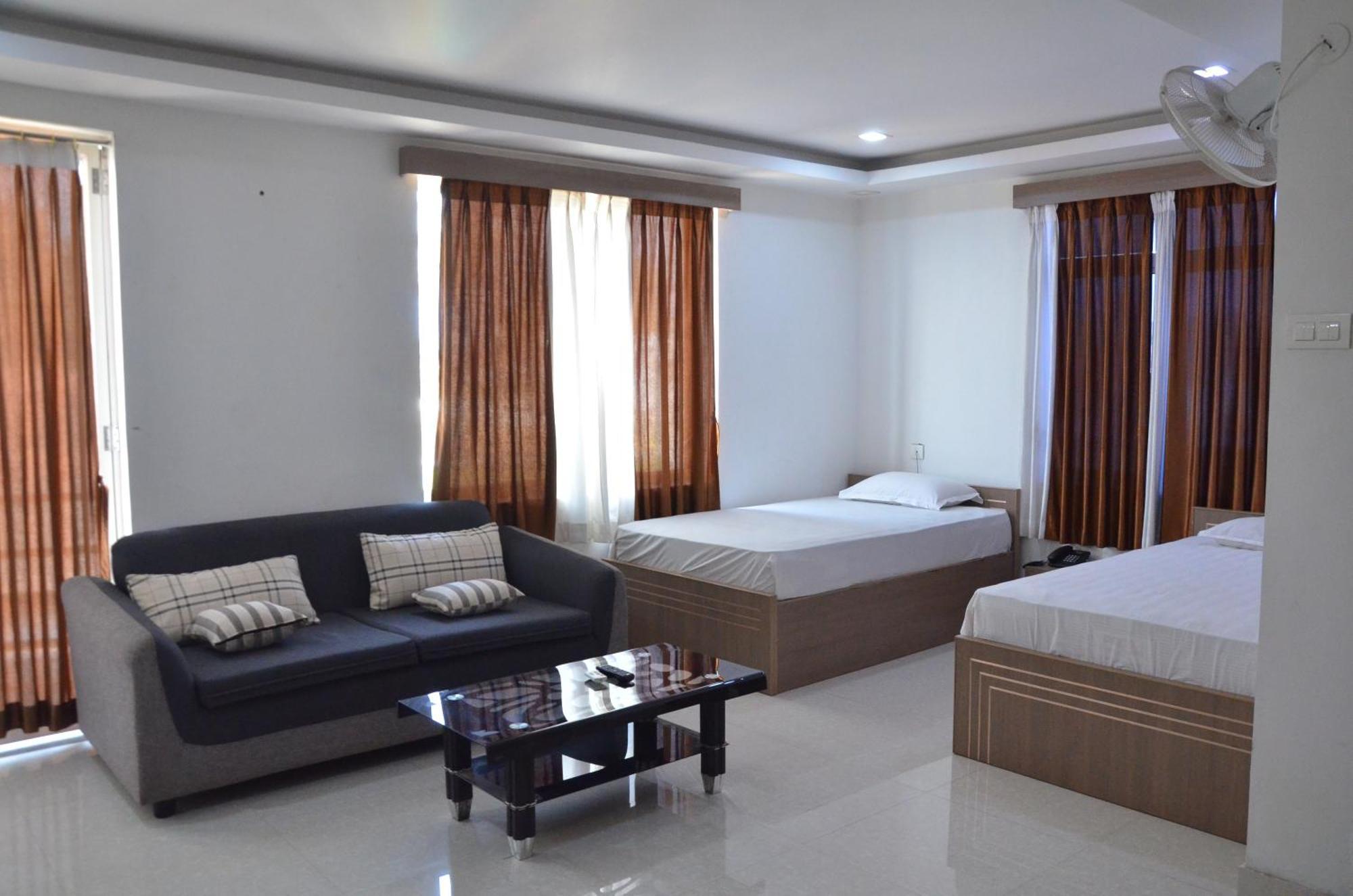 Golden Grand By Xury Hotels Tiruchchendūr Esterno foto